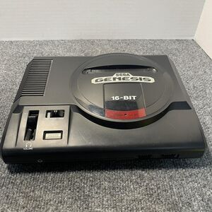 Vintage Sega Genesis Model 1601 Console Japan 16-Bit Retro Video Game System